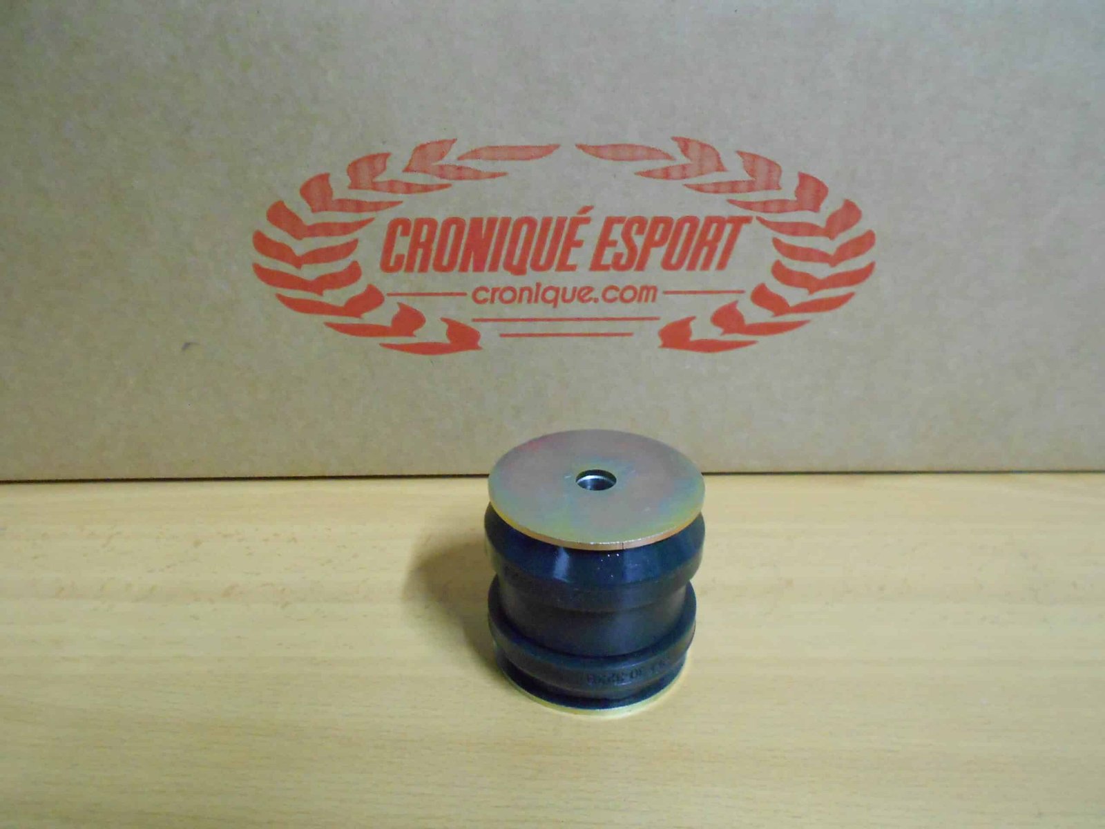 Engine-gearbox mount (front lower). Original type hardness. Metal ...